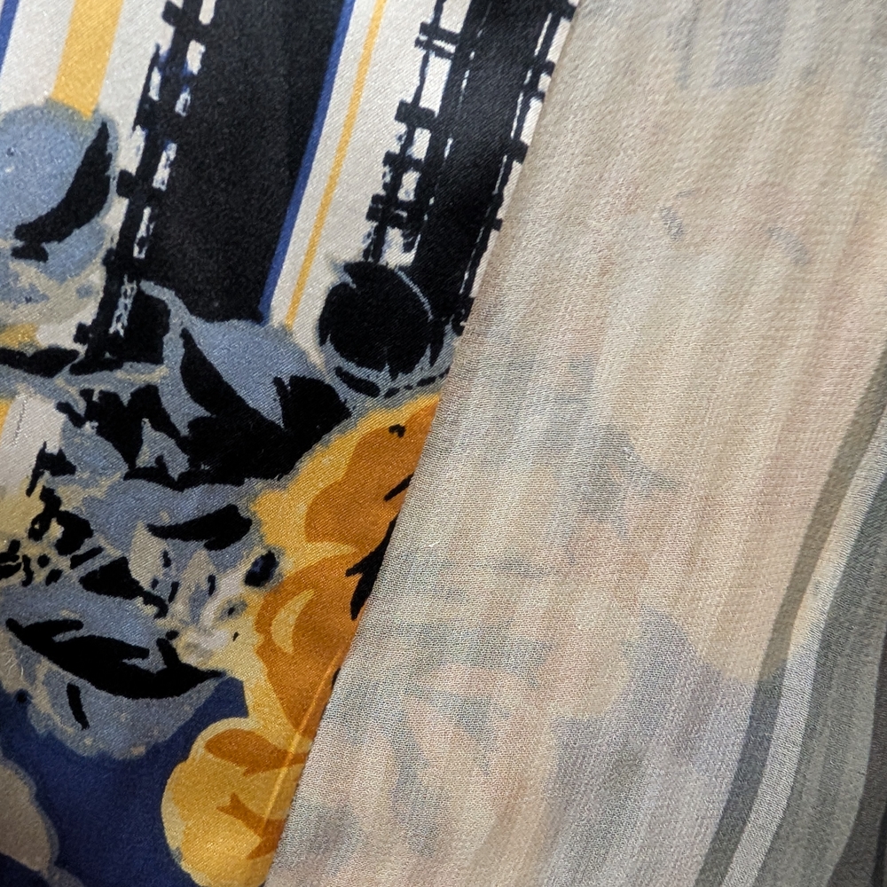 100% Silk Navy and Yellow Floral Blouse - Picture 7 of 10